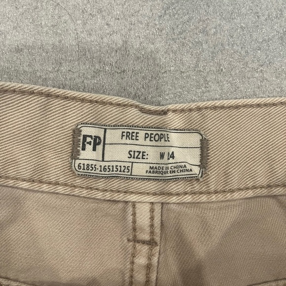 [W24]Free People Tan Jean Shorts Distressed Frayed Hem Button - Picture 3 of 8